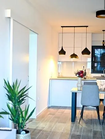 Moon Apartment